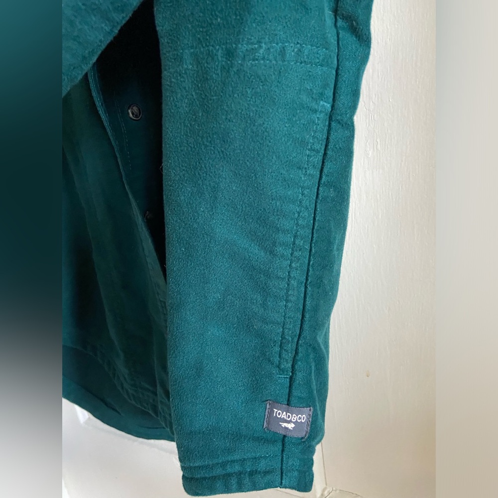 Toad&Co Women's Forest Green Button Down Shirt View 6